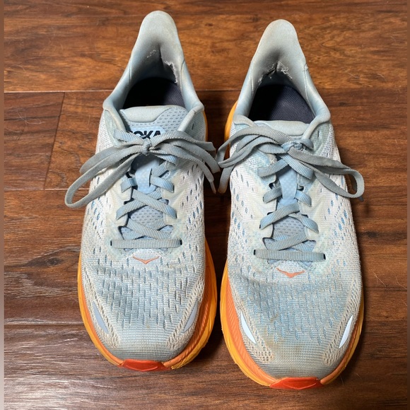 SOLD! Hoka Clifton 8 - Picture 5 of 5